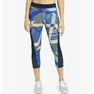Athleta electric geo Sonar Capri leggings Size Medium